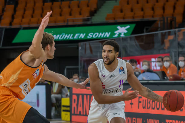 如此强劲的 如此强劲的