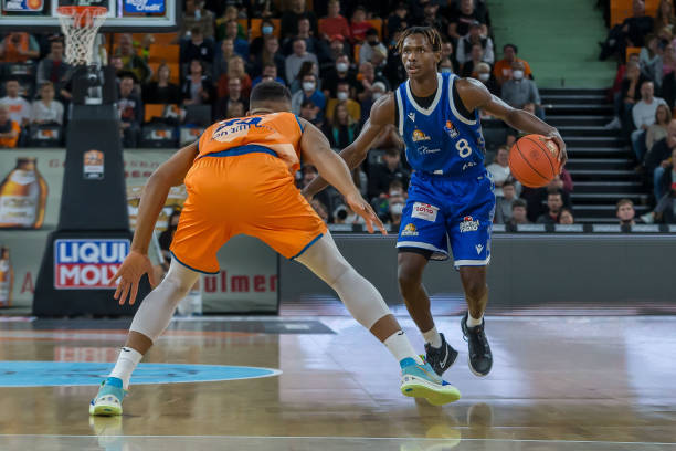 使得上海申 使得上海申