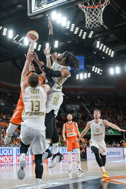 猜测和讨论 猜测和讨论