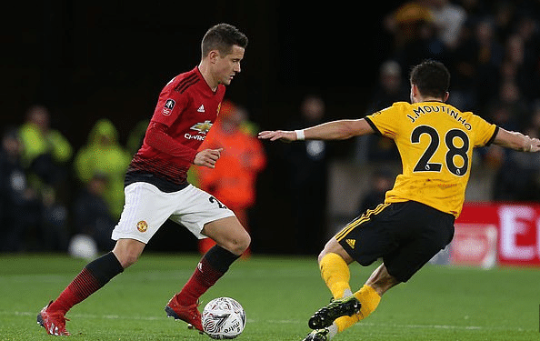 仅是对球员 仅是对球员